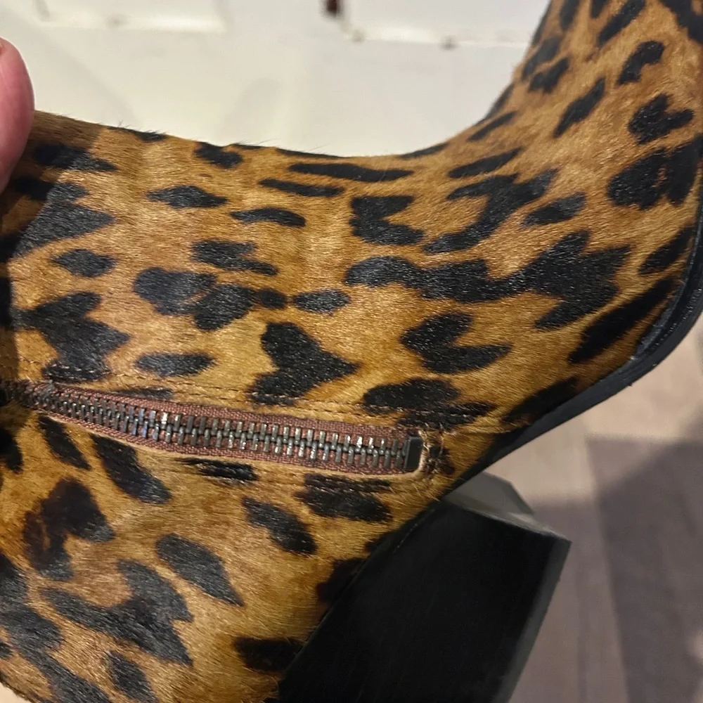 Sam Edelman Animal Print Ankle Western Boots Size 8 - Picture 3 of 9
